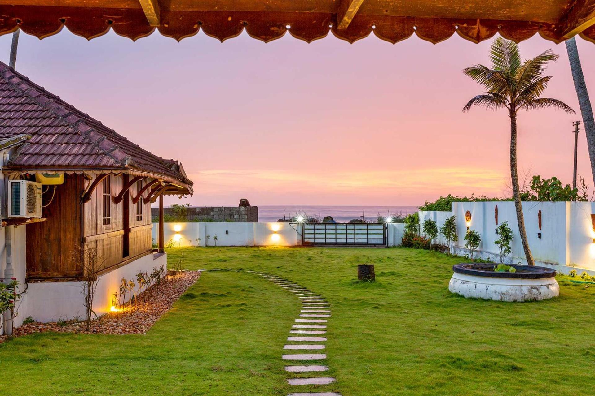 Deshadan'S Tarangi Beach Villas,Marari Mararikulam Exterior foto